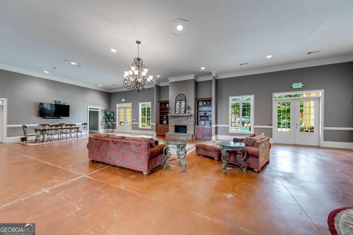 1327 Eisenhower Avenue Bogart - 55