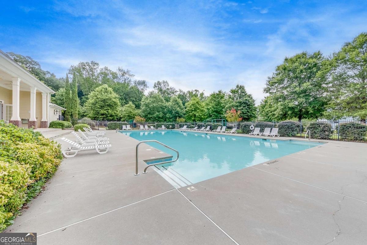 1327 Eisenhower Avenue Bogart - 60