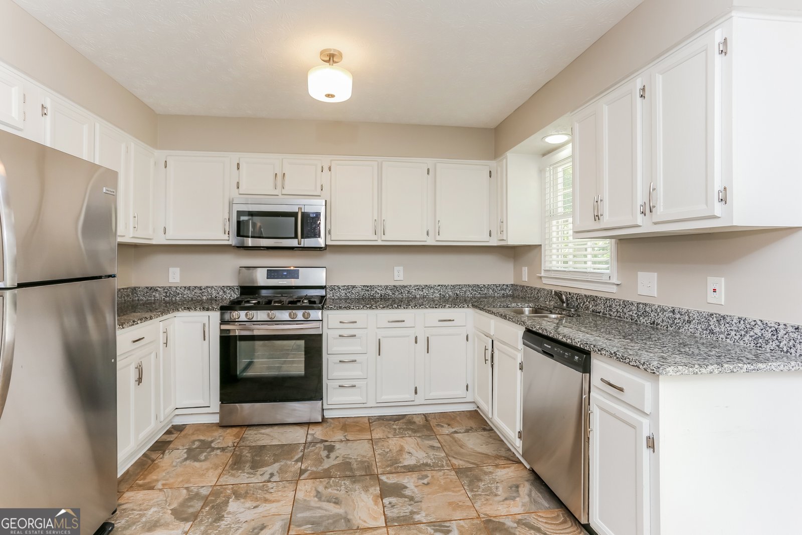 4974 Wynhurst Way Stone Mountain - 8