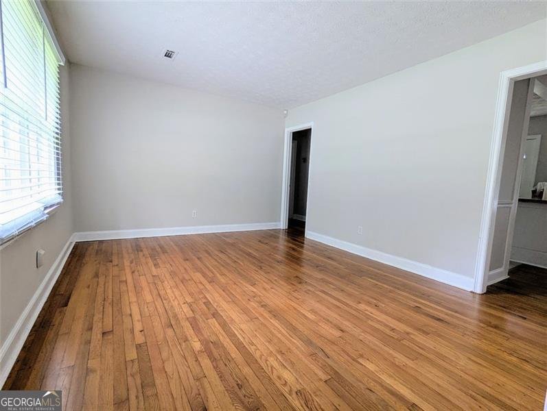 1954 Taylor Avenue East Point - 3
