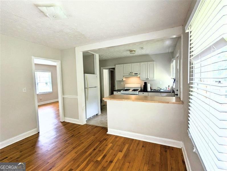1954 Taylor Avenue East Point - 8