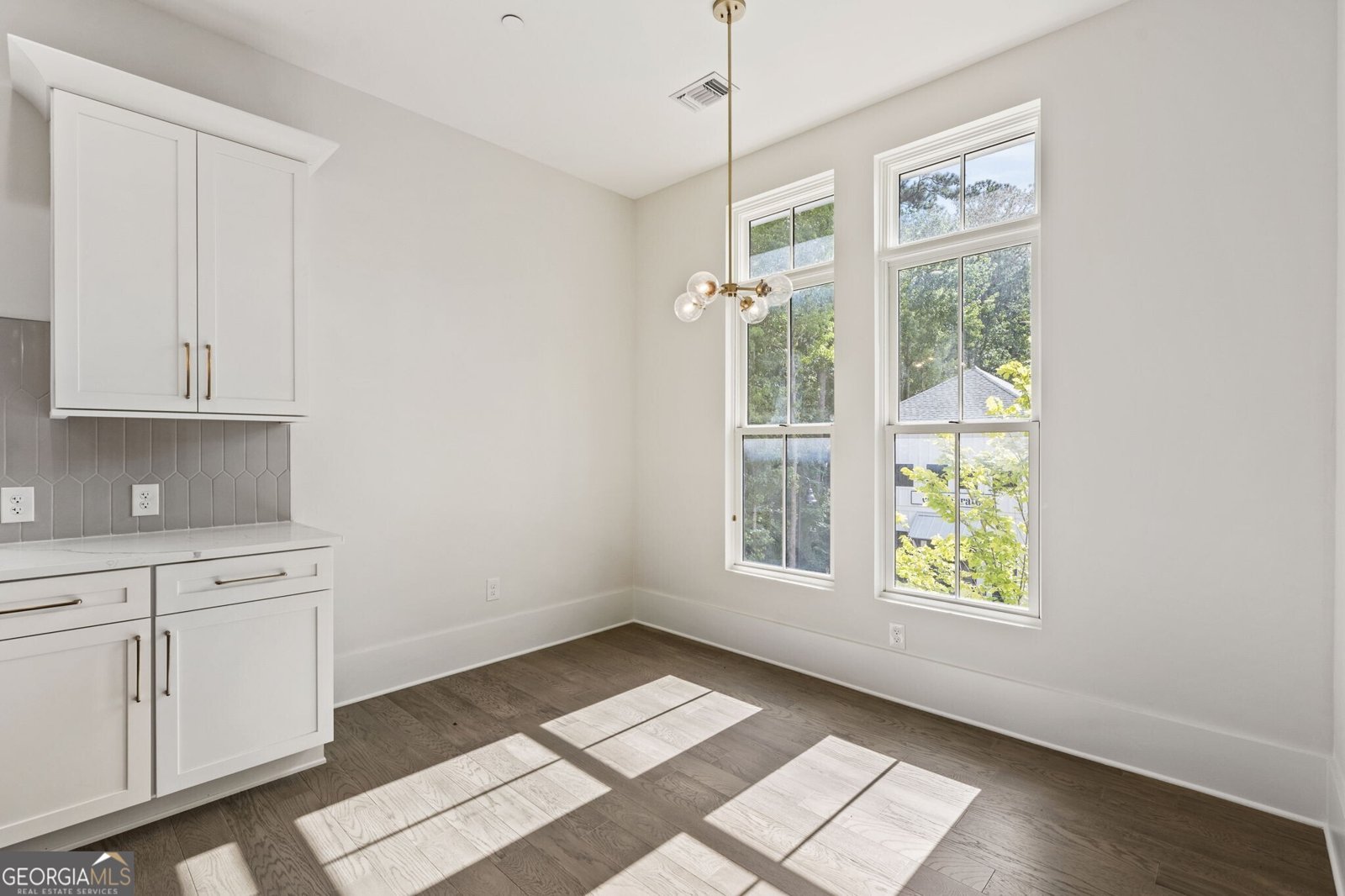 12455 Broadwell Road Milton - 18