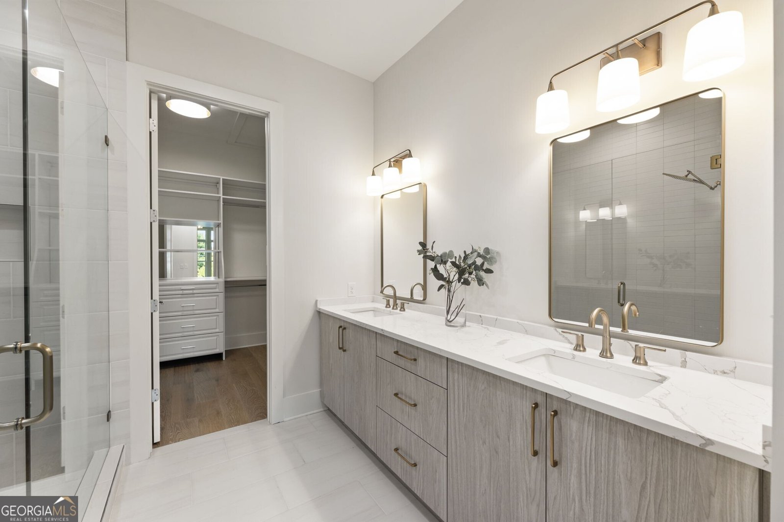 12455 Broadwell Road Milton - 13