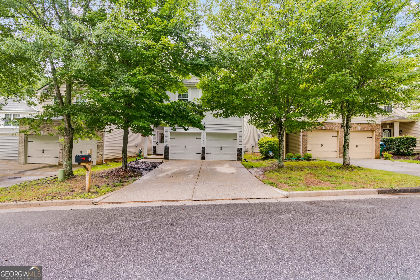 220 Hidden Creek Point Canton - 1