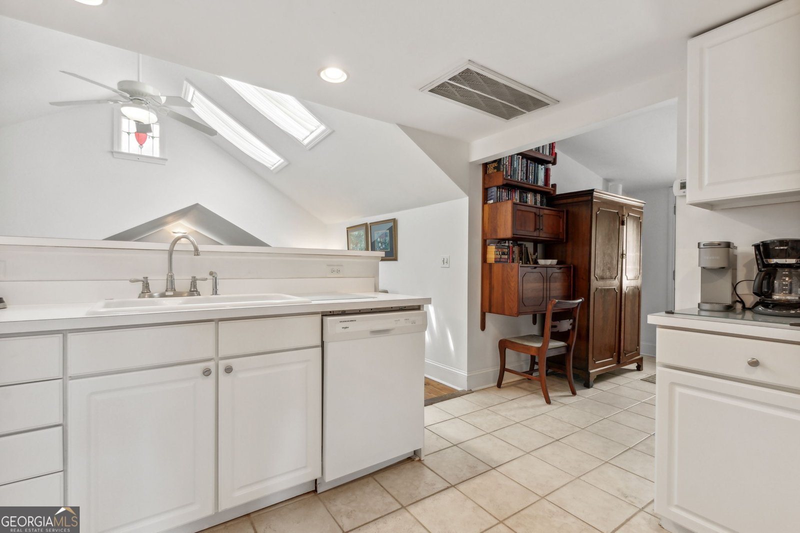 601 Norris Street St. Marys - 25