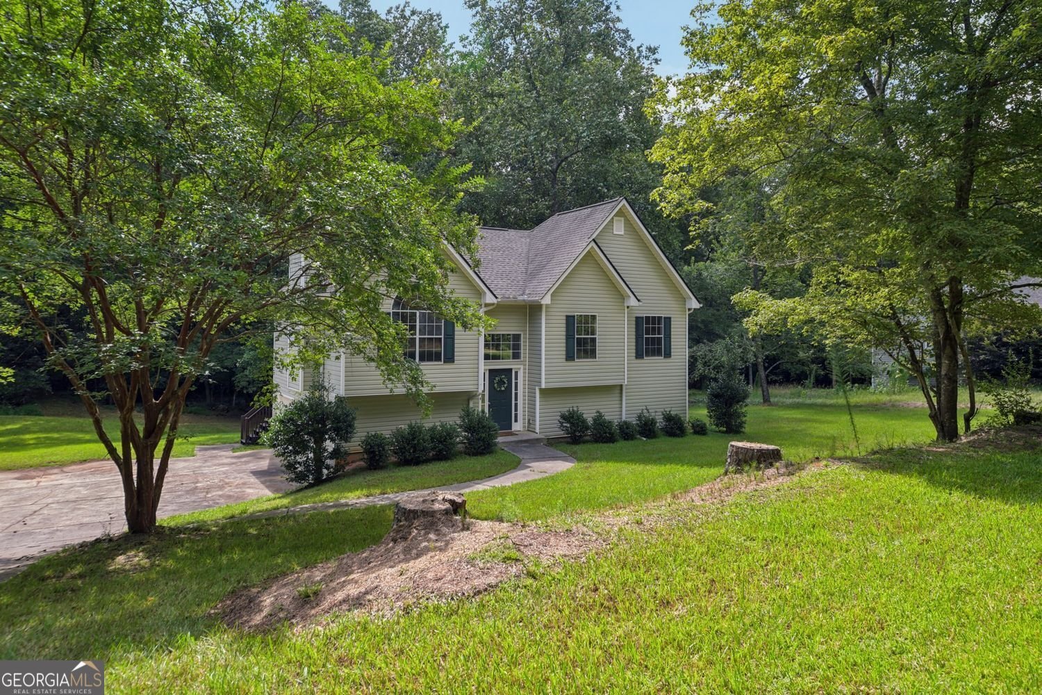 7810 Capps Ferry Road Road Douglasville - 28