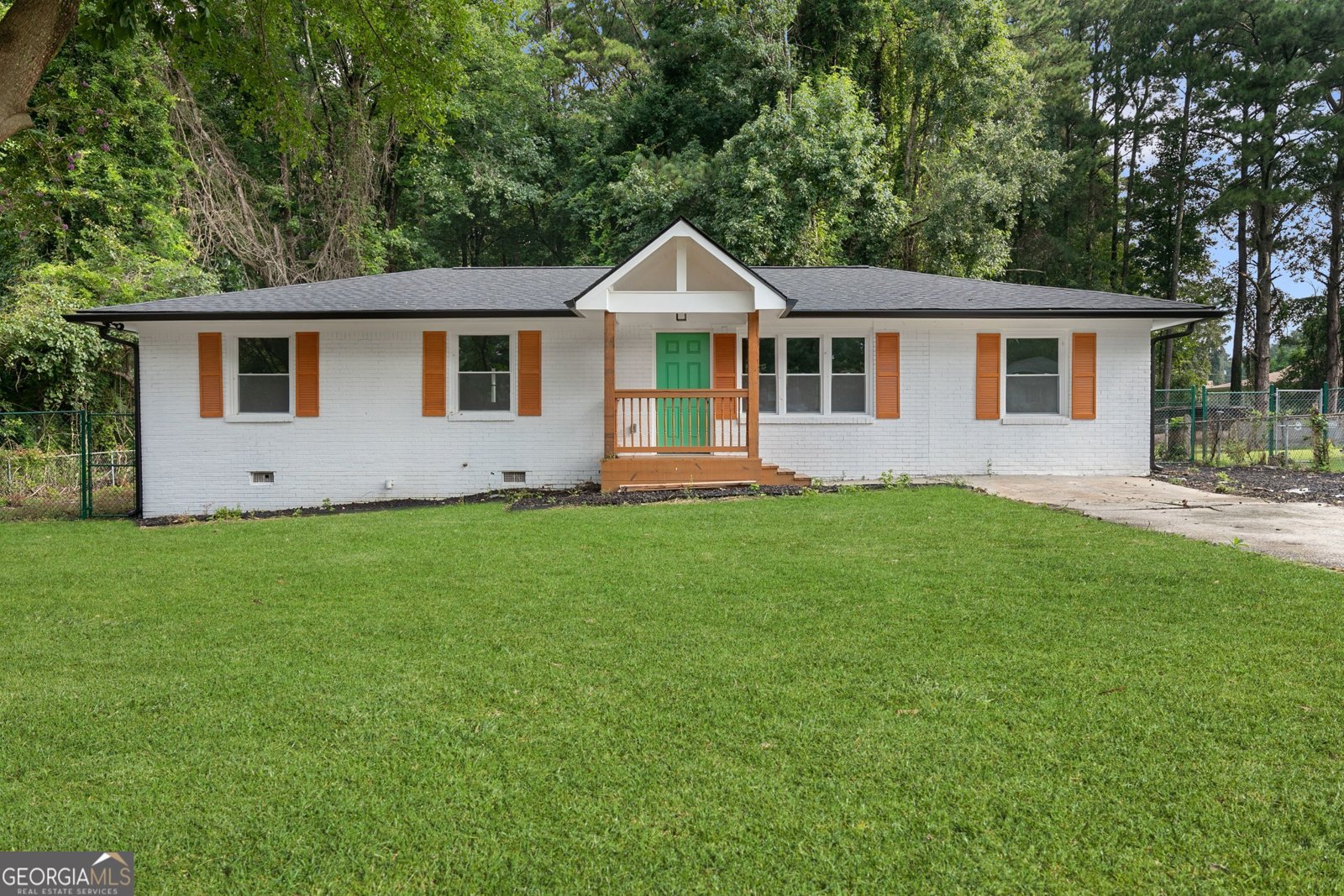 870 Orris Lane Mableton - 1