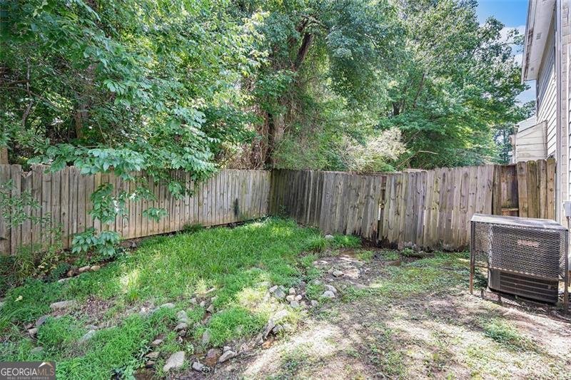 5072 WINDSOR FORREST Lane Atlanta - 15