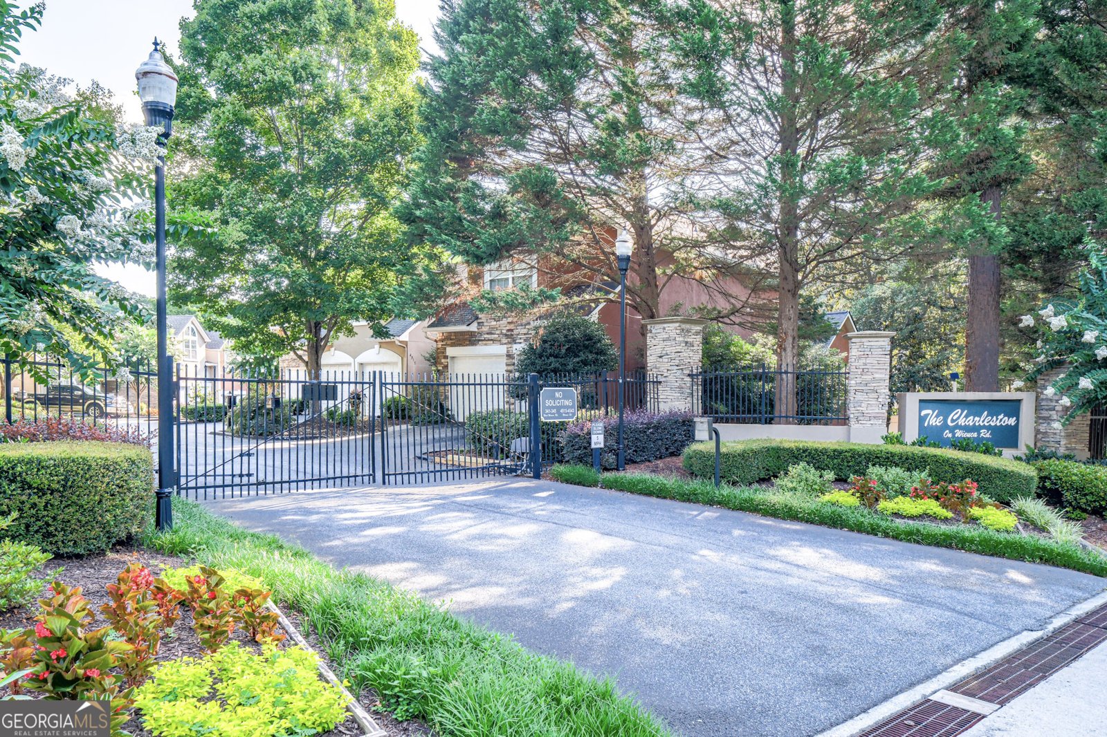 4523 Wieuca Road Atlanta - 1