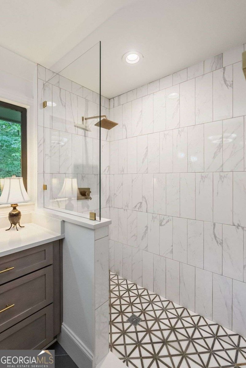 2869 Woodland Park Drive Atlanta - 14