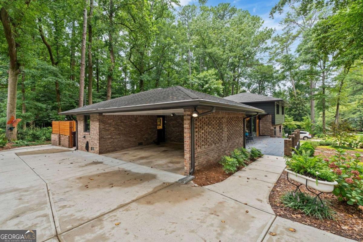 2869 Woodland Park Drive Atlanta - 39