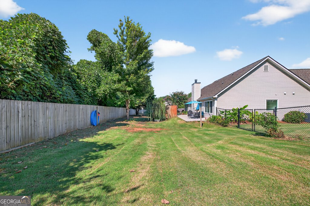 1001 Travitine Trail Loganville - 16