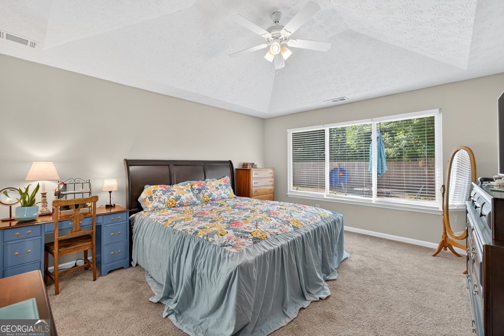 1001 Travitine Trail Loganville - 30