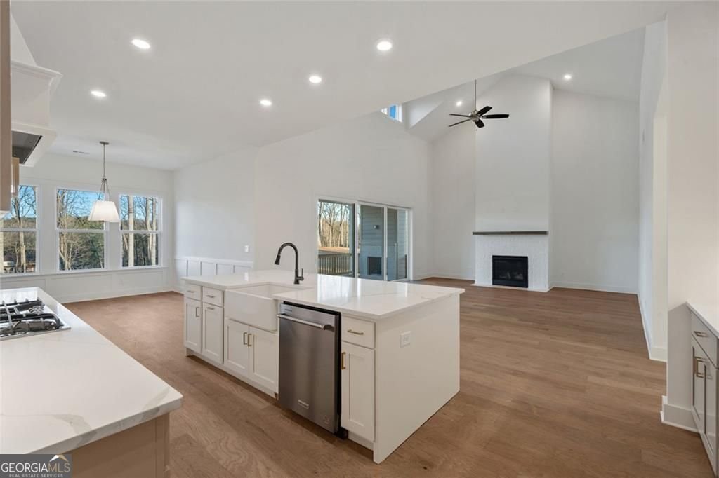 8425 Beryl Overlook Gainesville - 32
