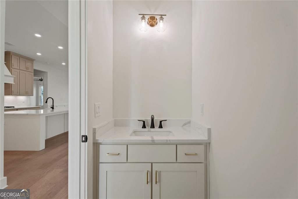 8425 Beryl Overlook Gainesville - 40