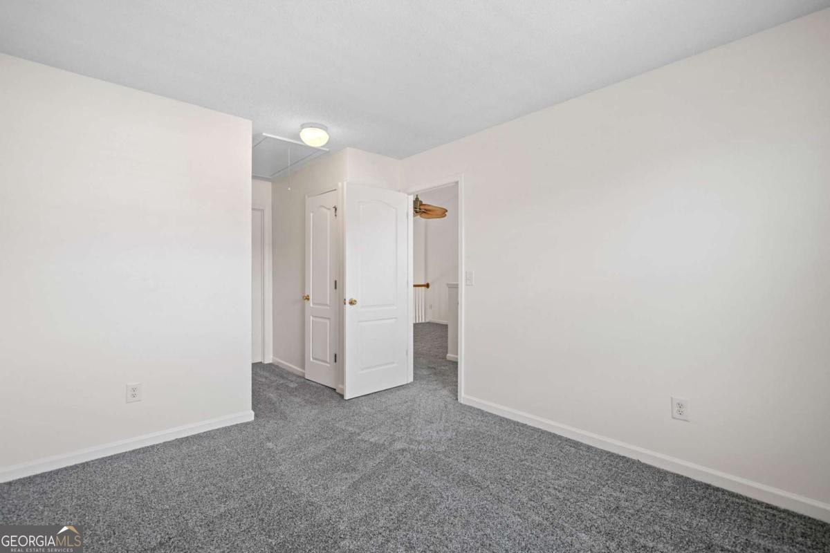 238 Fox Creek Boulevard Woodstock - 4