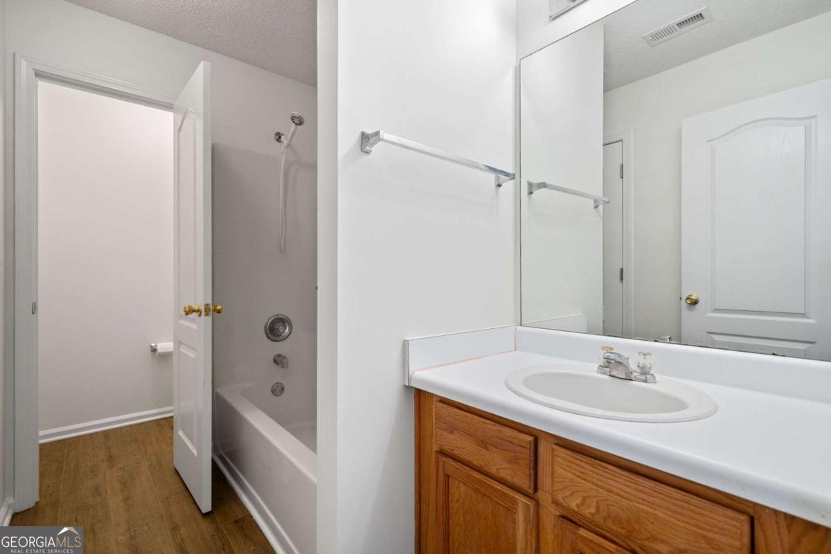 238 Fox Creek Boulevard Woodstock - 6