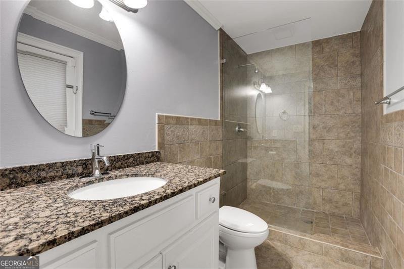 2244 GUNSTOCK Drive Stone Mountain - 27