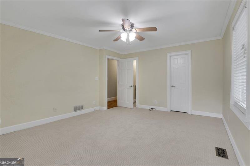 2244 GUNSTOCK Drive Stone Mountain - 33
