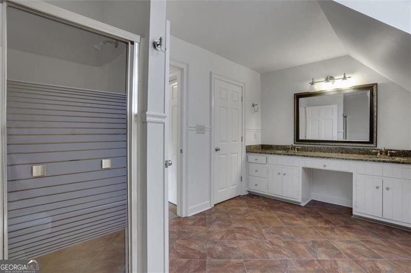 2244 GUNSTOCK Drive Stone Mountain - 53
