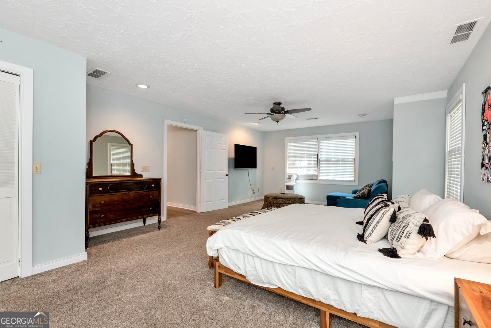 3978 Pine Shore Circle Gainesville - 1