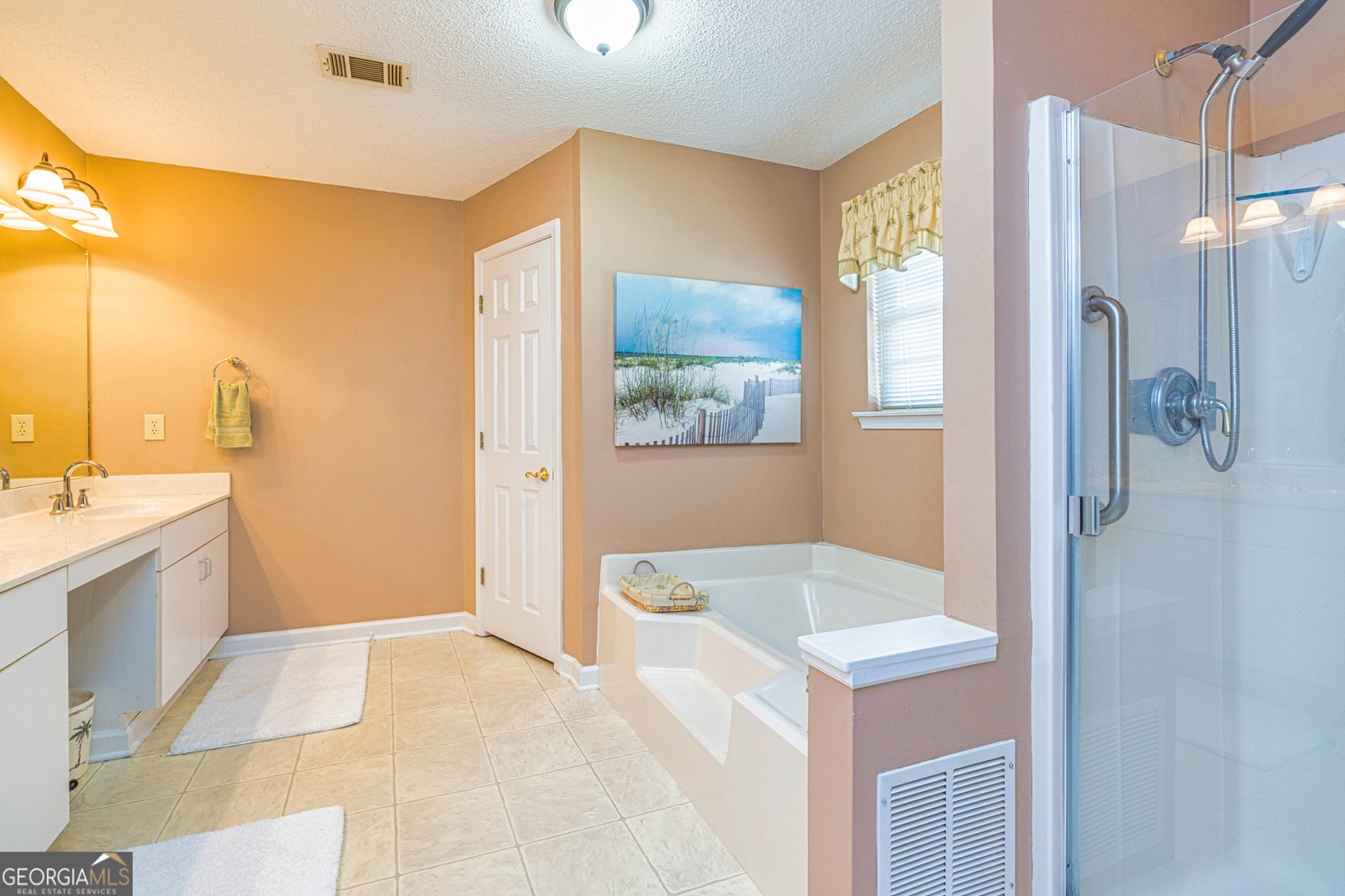 180 Woodgate Drive Fayetteville - 23