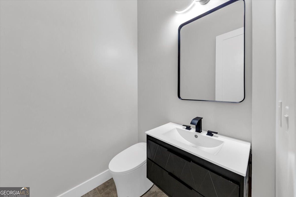 2877 Alexa Avenue Atlanta - 3