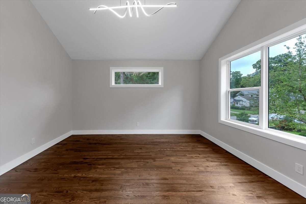 2877 Alexa Avenue Atlanta - 34