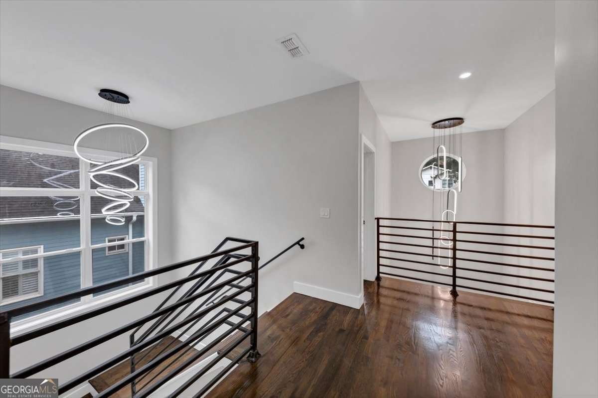 2877 Alexa Avenue Atlanta - 4