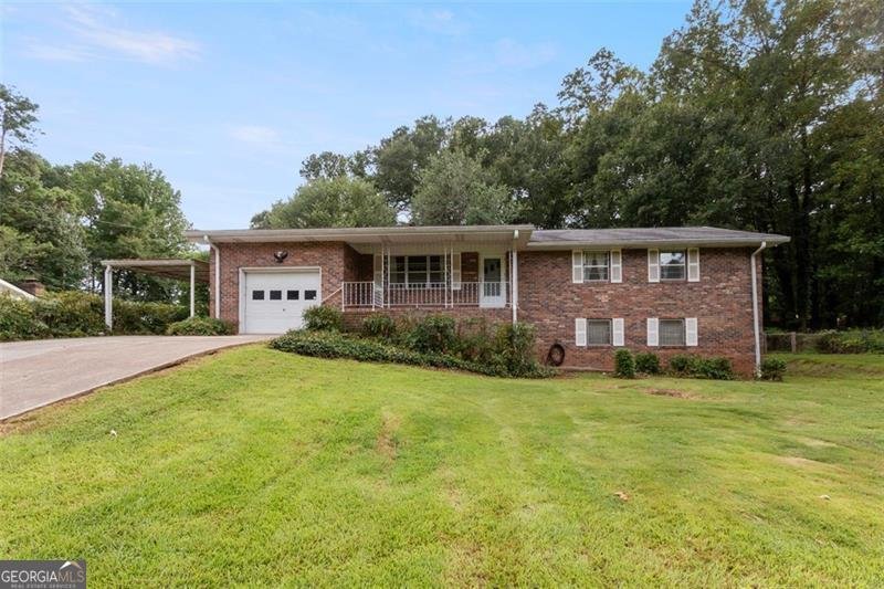2995 CARRIE Drive Kennesaw - 1