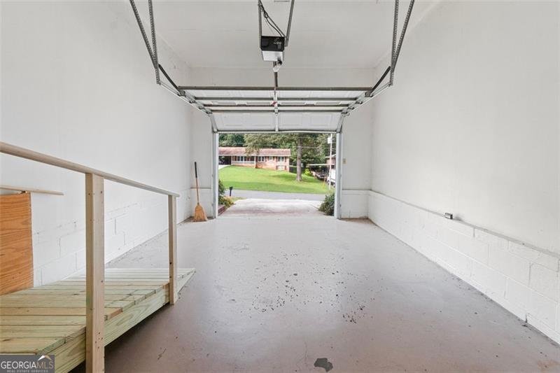 2995 CARRIE Drive Kennesaw - 31