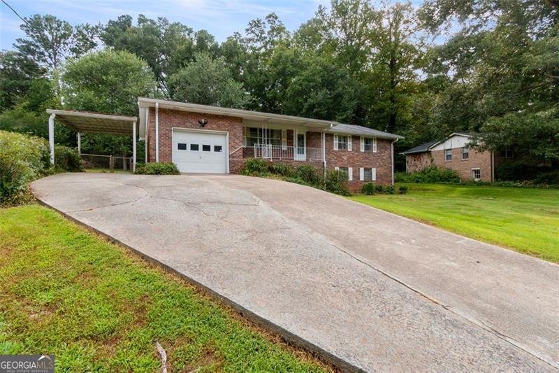 2995 CARRIE Drive Kennesaw - 5