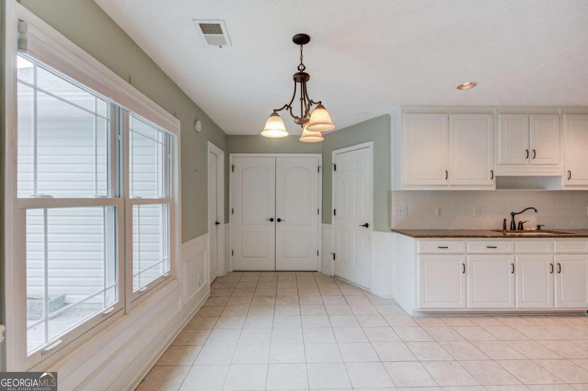 1875 Snow Hill Court Lawrenceville - 14