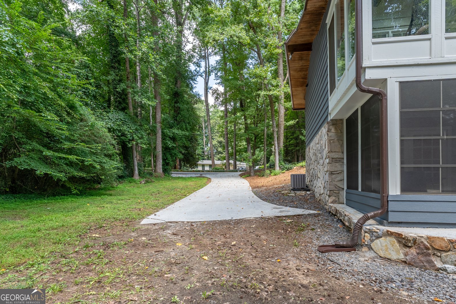 3568 LAKE Drive Smyrna - 41