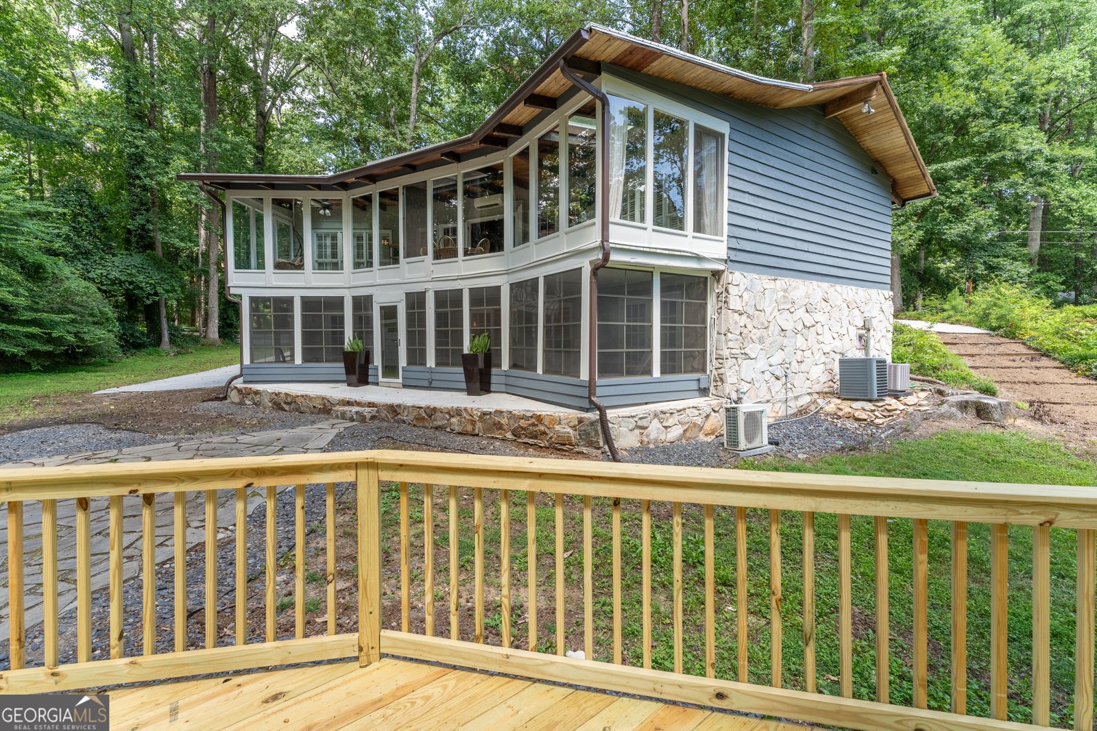 3568 LAKE Drive Smyrna - 42