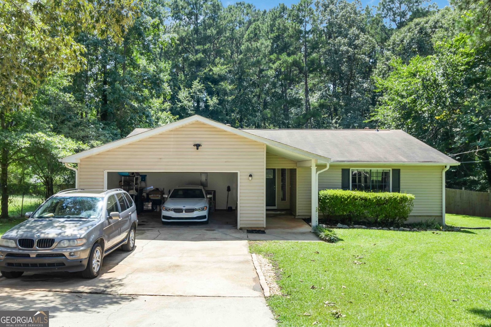 135 Chimney Ridge Trail Stockbridge - 1