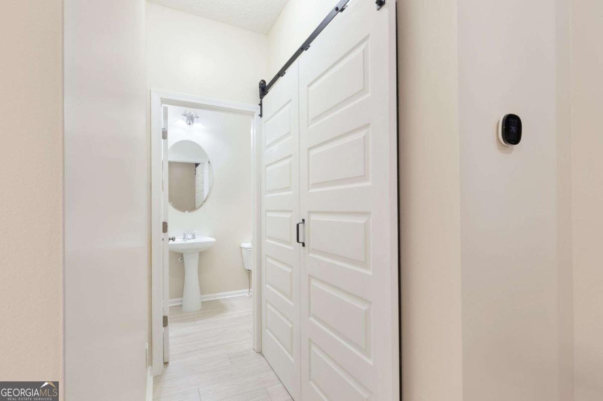 231 Village Square Drive Woodstock - 11