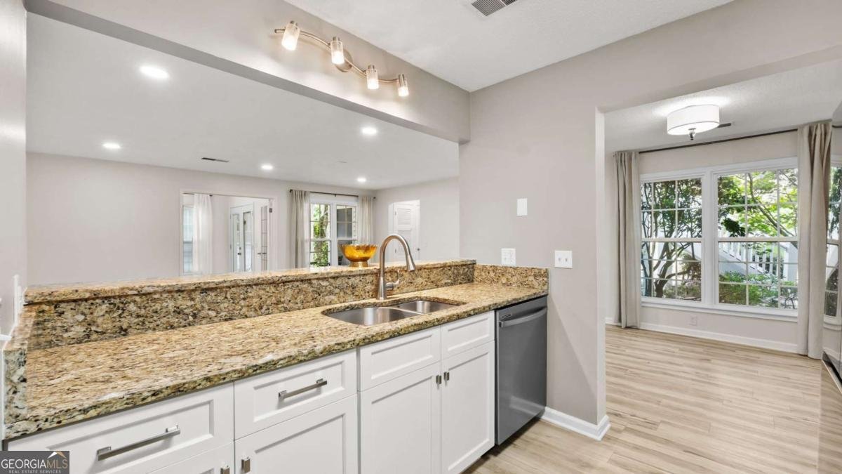 1017 Cannongate Crossing Marietta - 11