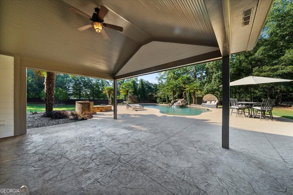 4499 Grady Smith Road Road Loganville - 31