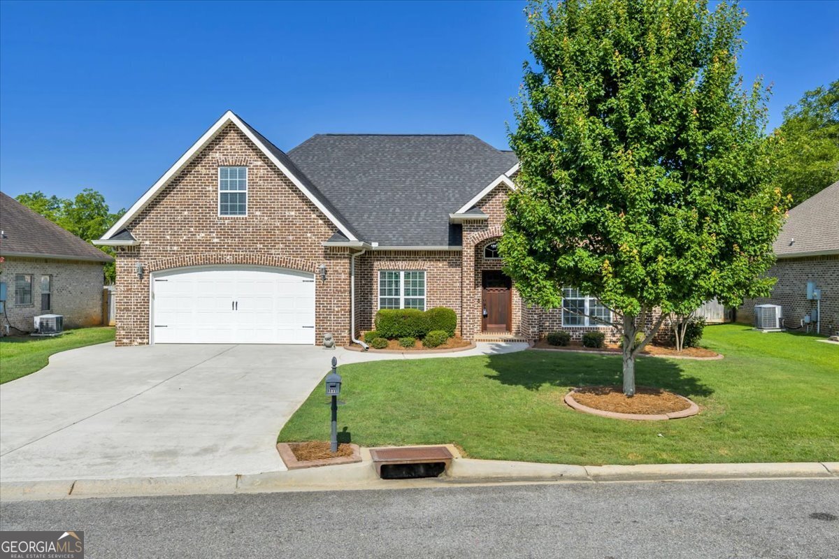 304 Norfolk Circle Warner Robins - 1