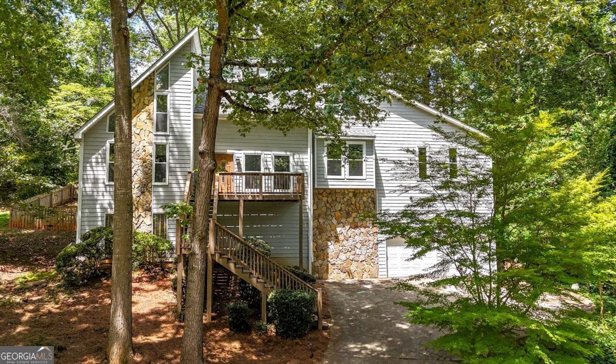 569 Farmbrook Trail Kennesaw - 2