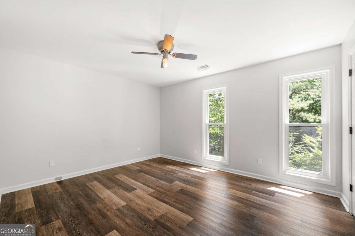 569 Farmbrook Trail Kennesaw - 24