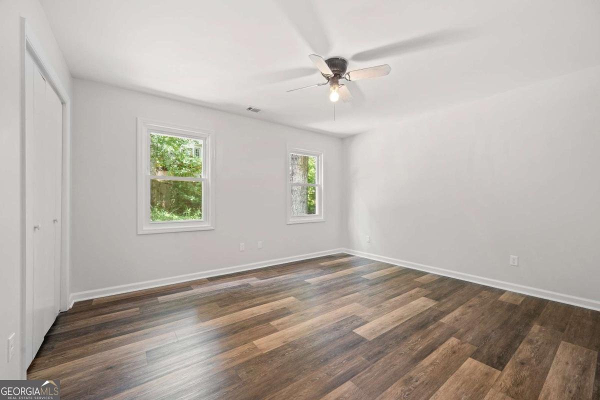 569 Farmbrook Trail Kennesaw - 25