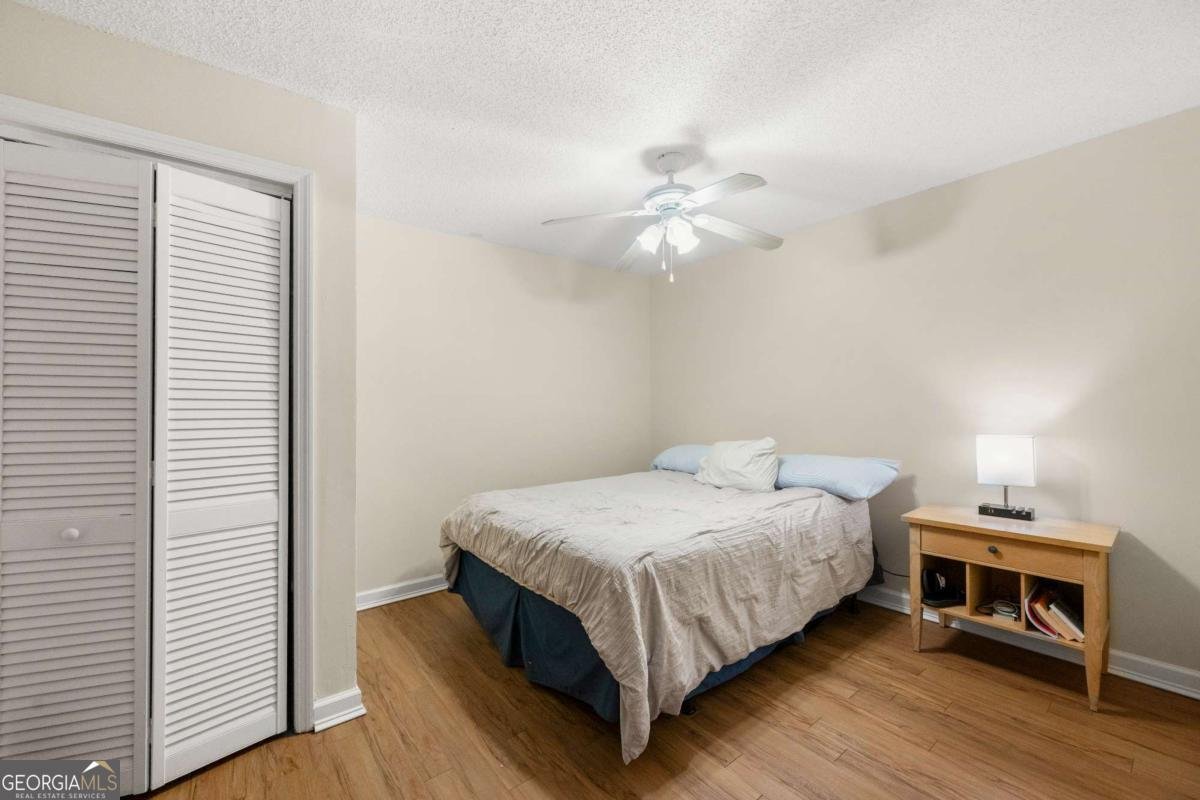 569 Farmbrook Trail Kennesaw - 30