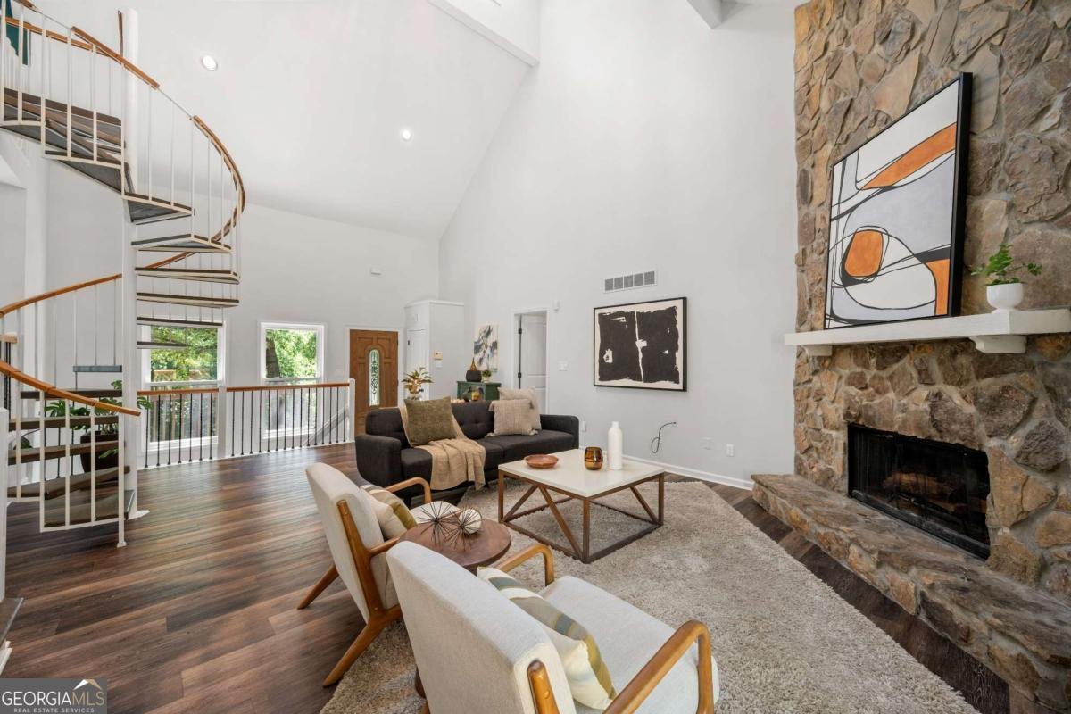 569 Farmbrook Trail Kennesaw - 5