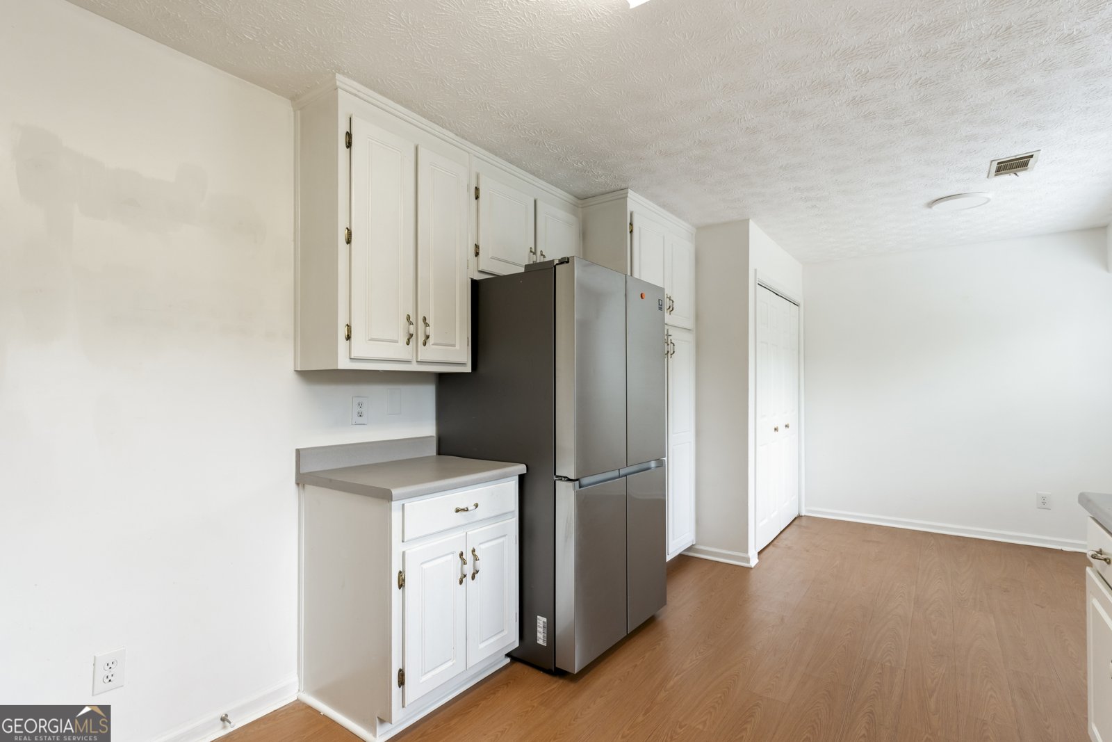 1214 Willow Drive Auburn - 26