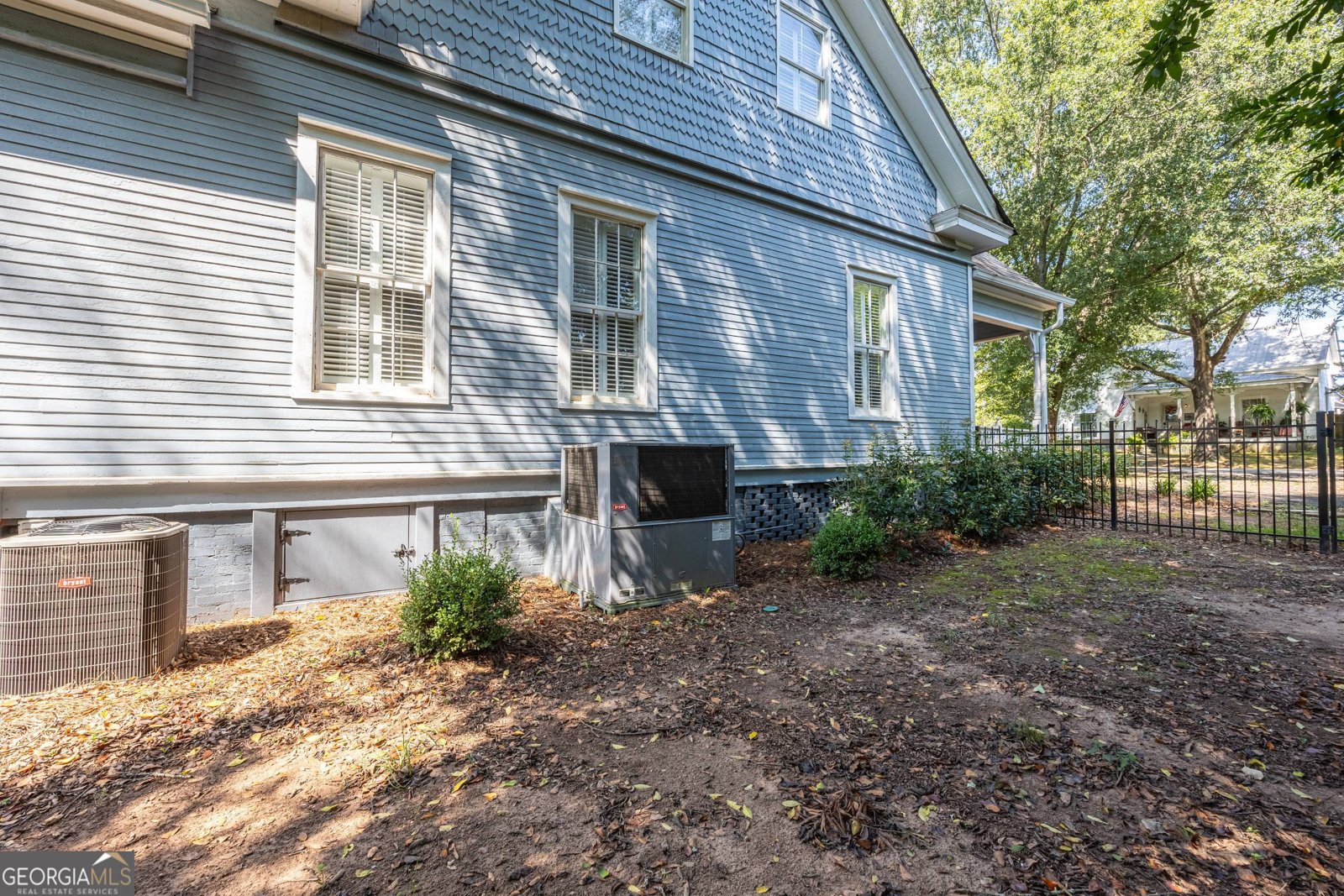 205 Sumter Street Eatonton - 33