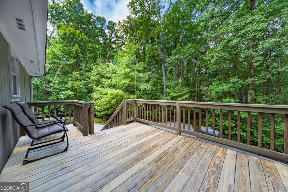 2202 Heath Drive Ball Ground - 24