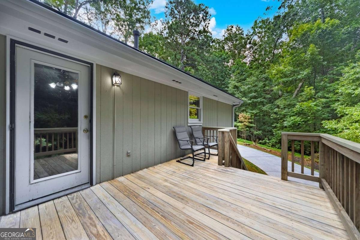 2202 Heath Drive Ball Ground - 25