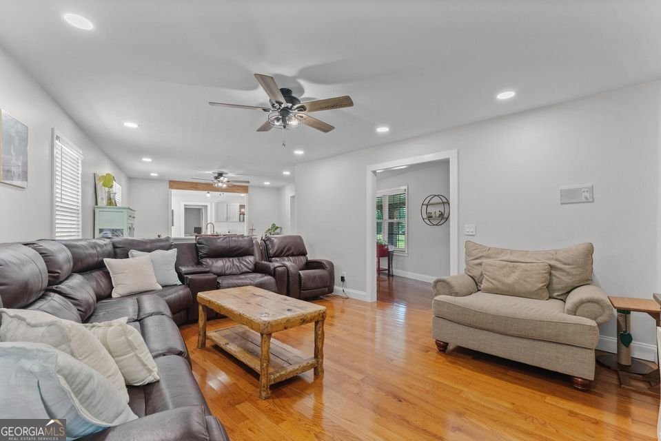 290 Powder Horn Lane Ringgold - 34